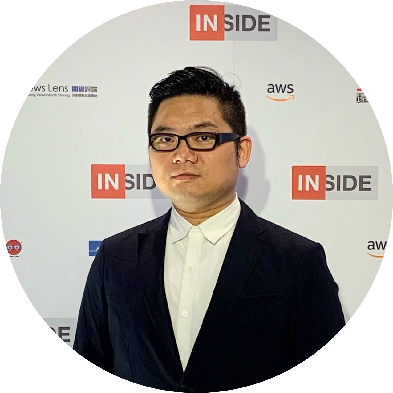 主持人_Chris